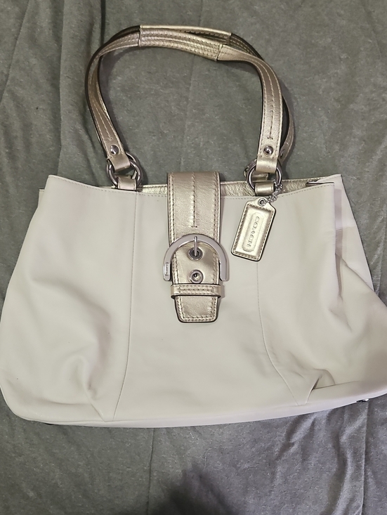 Coach Handbags - Coach Cream Leather Shoulder Tote with Metallic Gold Trim (F18751)